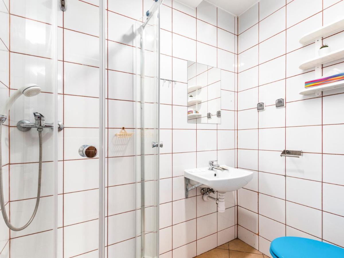Luxhostel24 ורשה מראה חיצוני תמונה