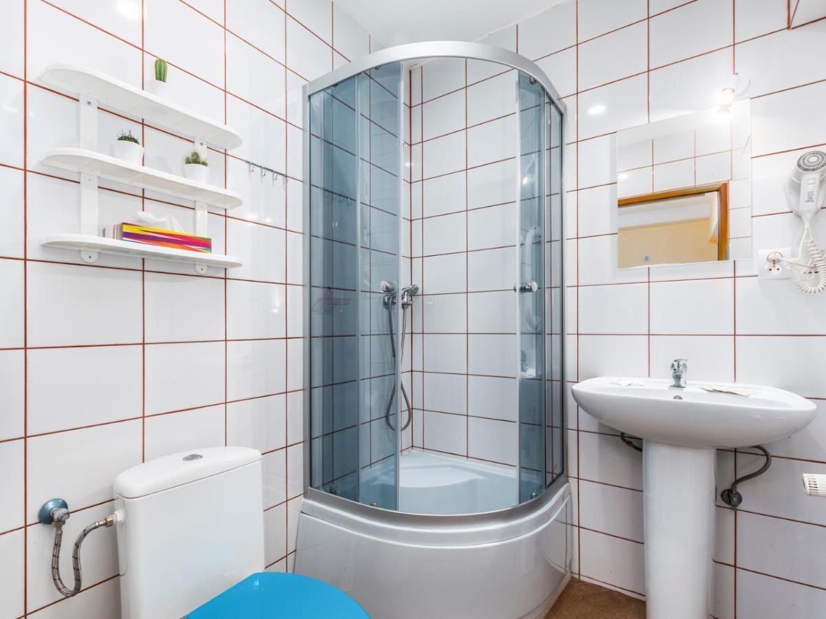 Luxhostel24 ורשה מראה חיצוני תמונה