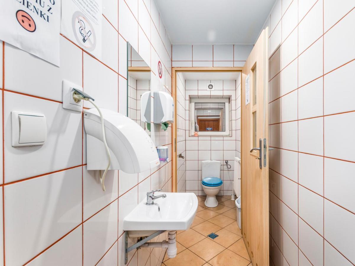 Luxhostel24 ורשה מראה חיצוני תמונה