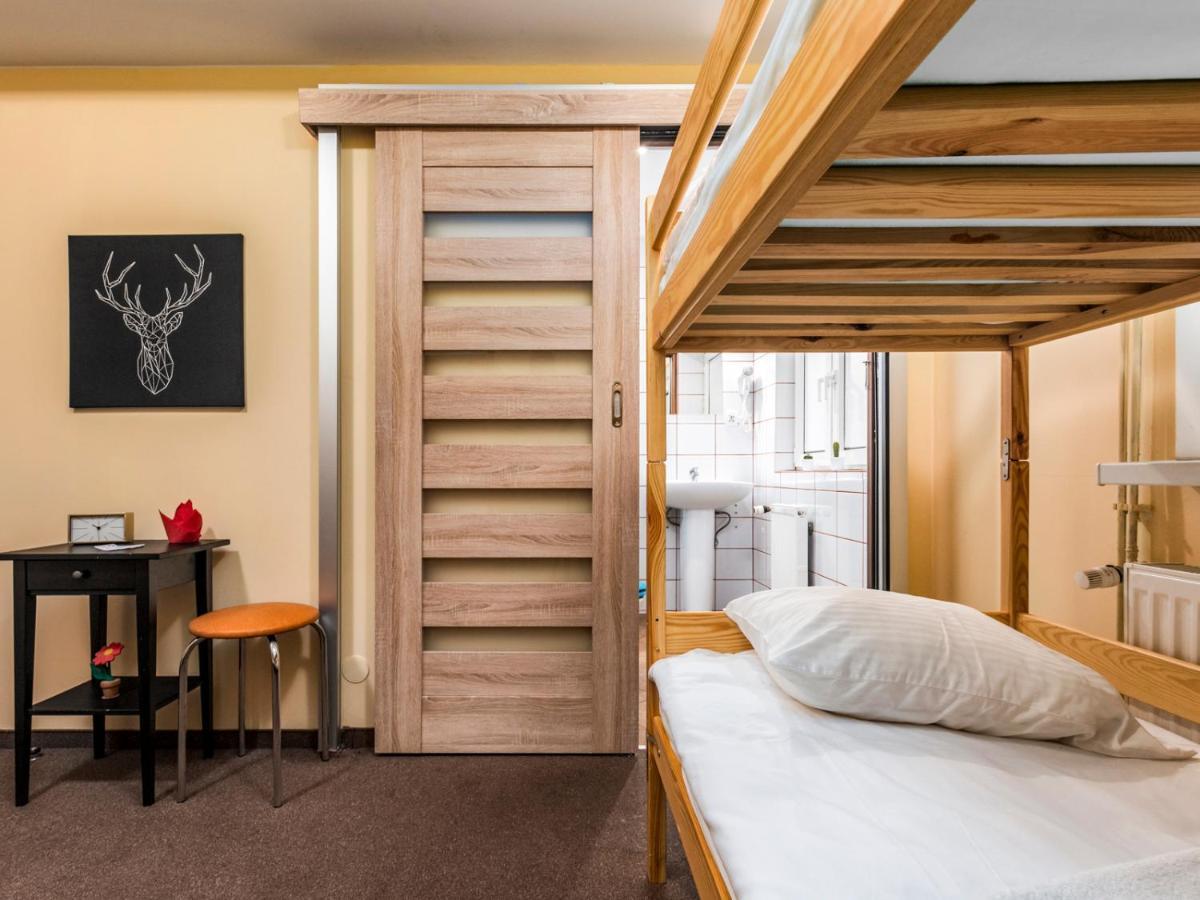 Luxhostel24 ורשה מראה חיצוני תמונה