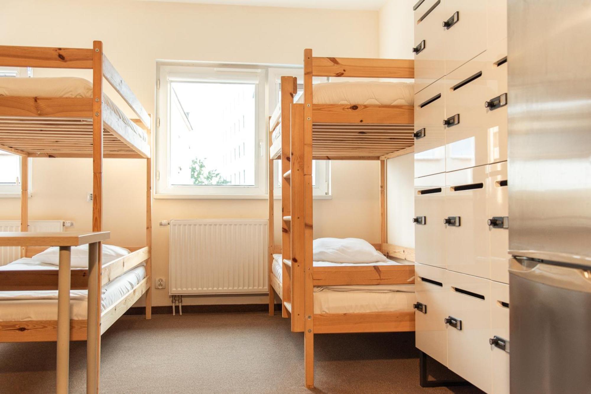 Luxhostel24 ורשה מראה חיצוני תמונה