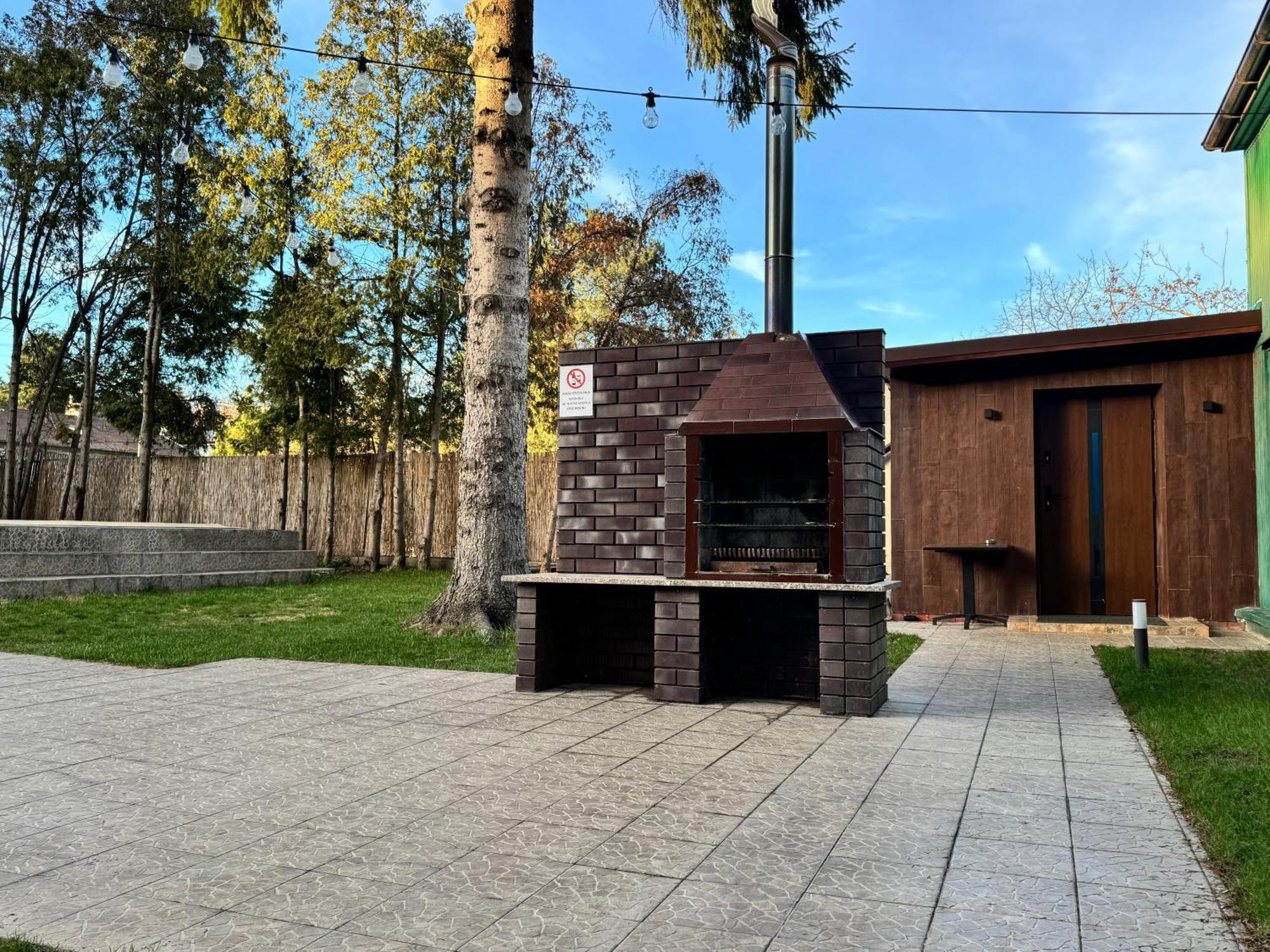 Luxhostel24 ורשה מראה חיצוני תמונה